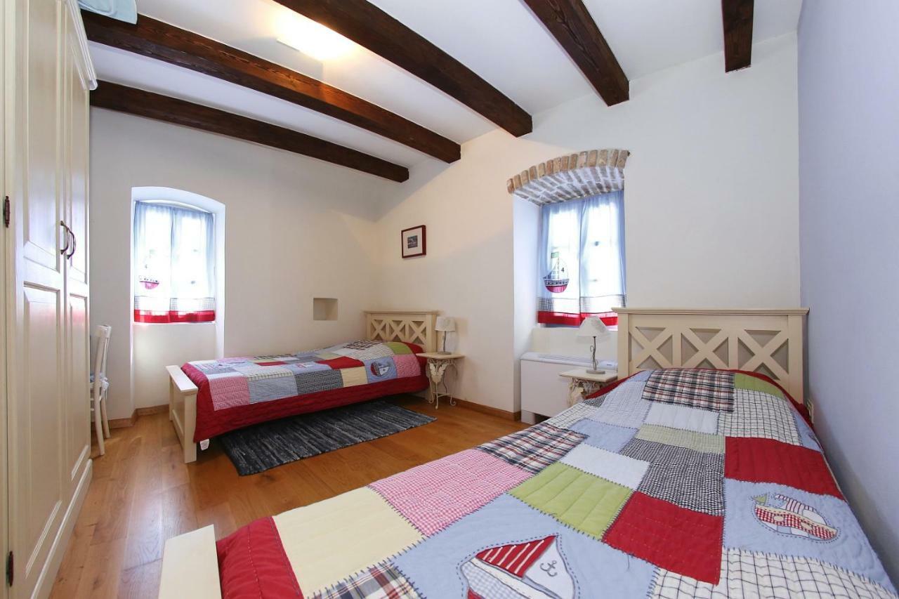Olive'S Hug Villa Poljana  Buitenkant foto
