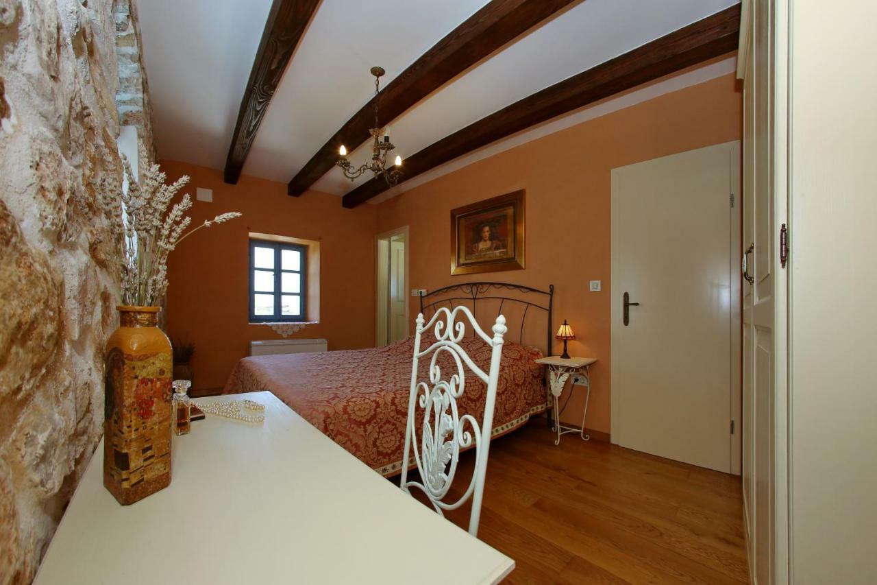 Olive'S Hug Villa Poljana  Buitenkant foto